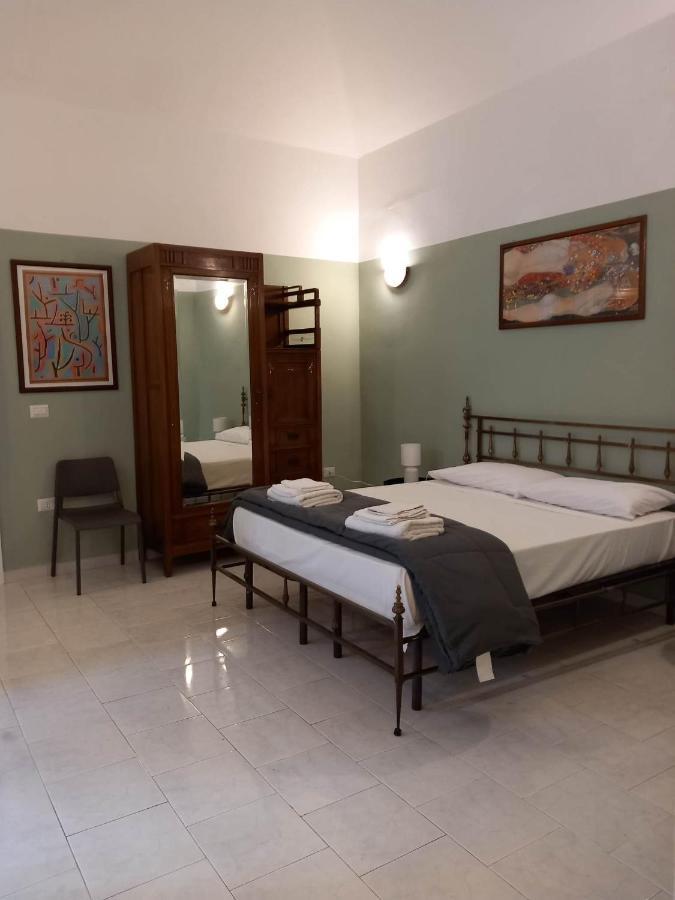 Santa Chiara Home Spaccanapoli 외부 사진